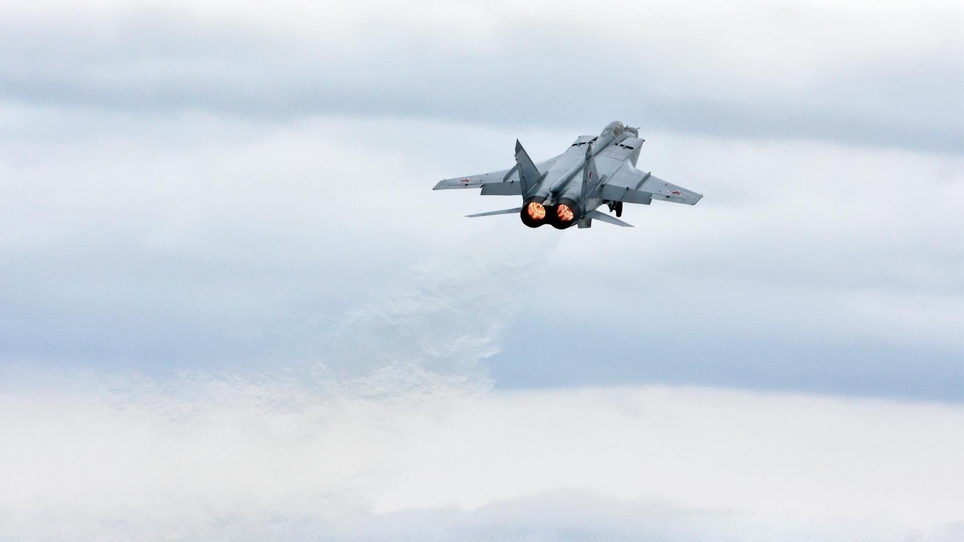 反腐行动持续推进，净化足球环境