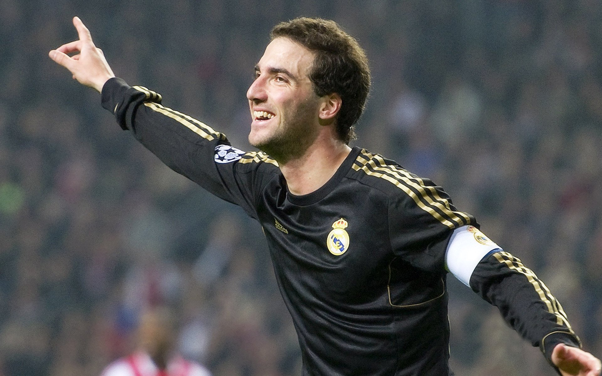 曼城大胜巴黎,成功晋级欧冠半决赛!,2021欧冠曼城vs巴黎